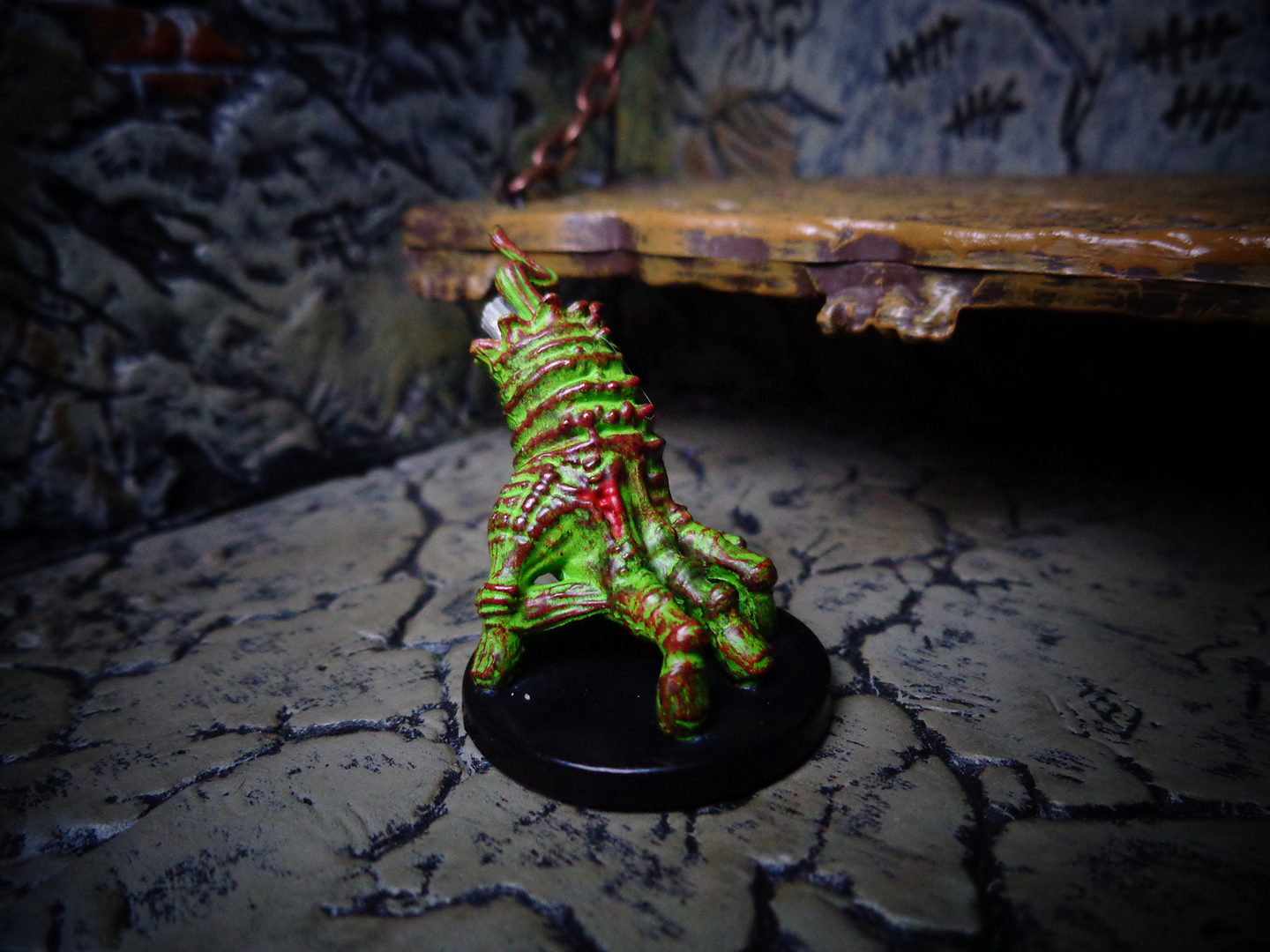 GiantCrawlingHand.png