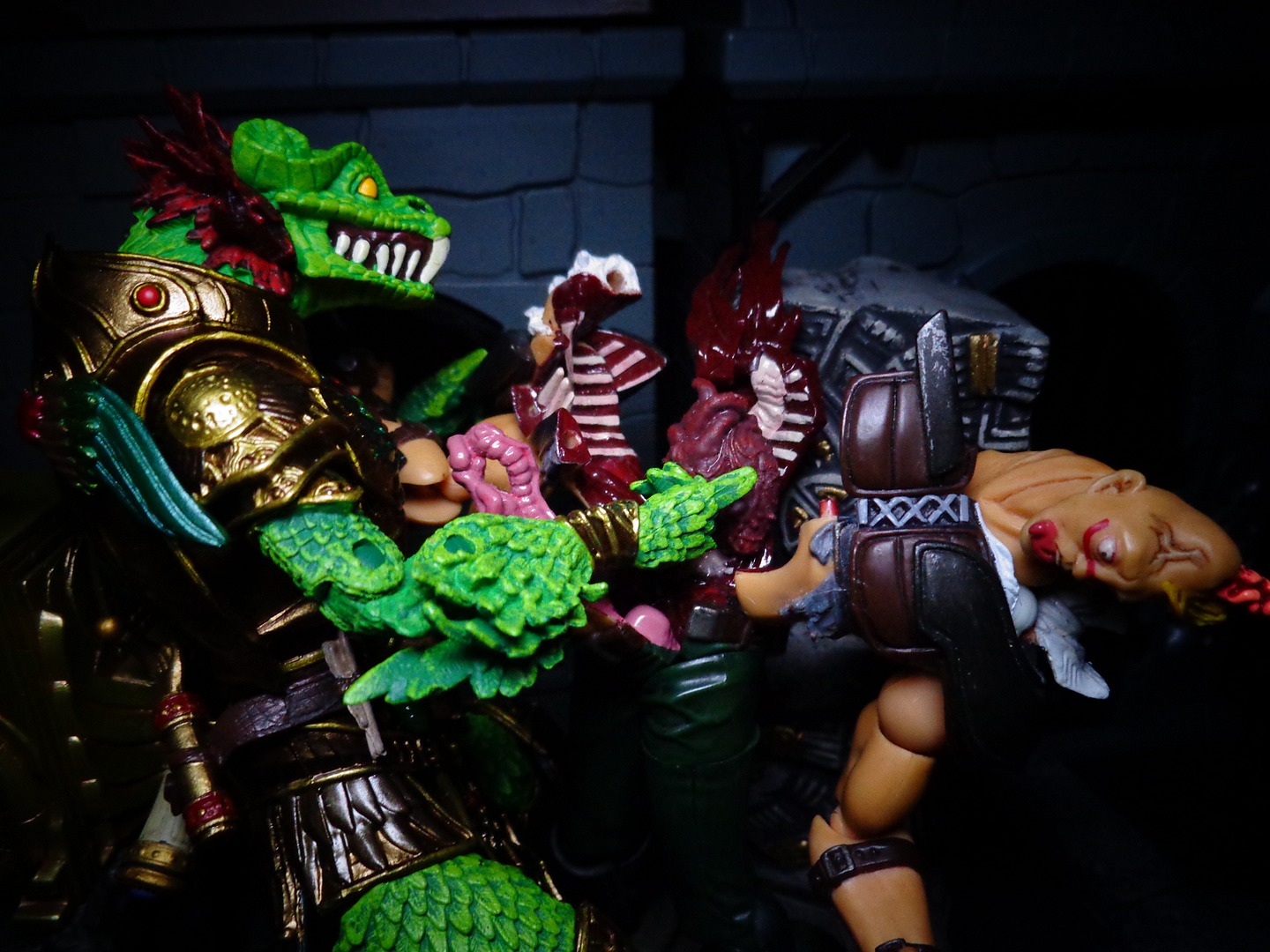 IzRaMirrus-Sacrifice03.png