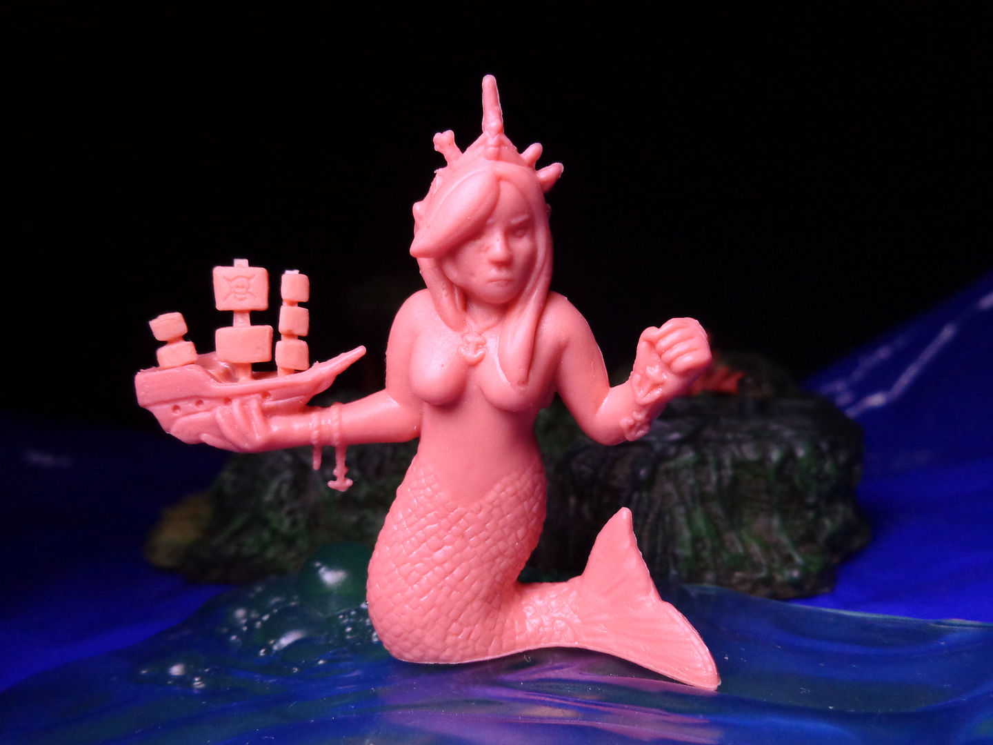 OMFG-TheSiren.png