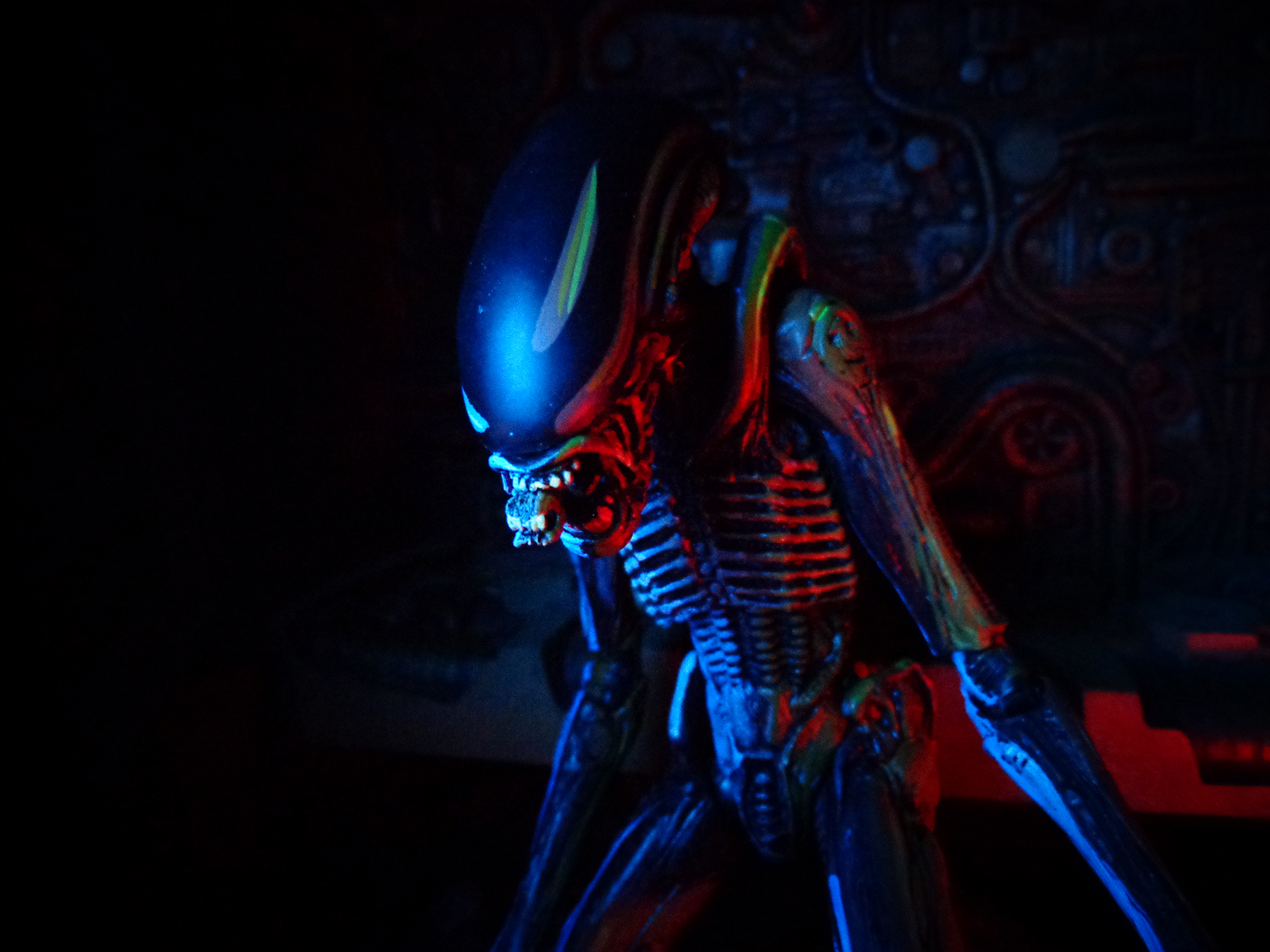 RetroAlien-Mission.png