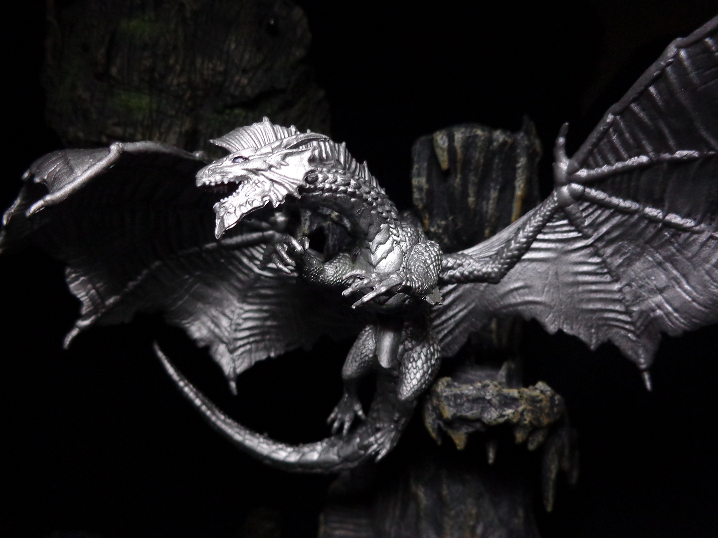 SilverDragon-Flight.png