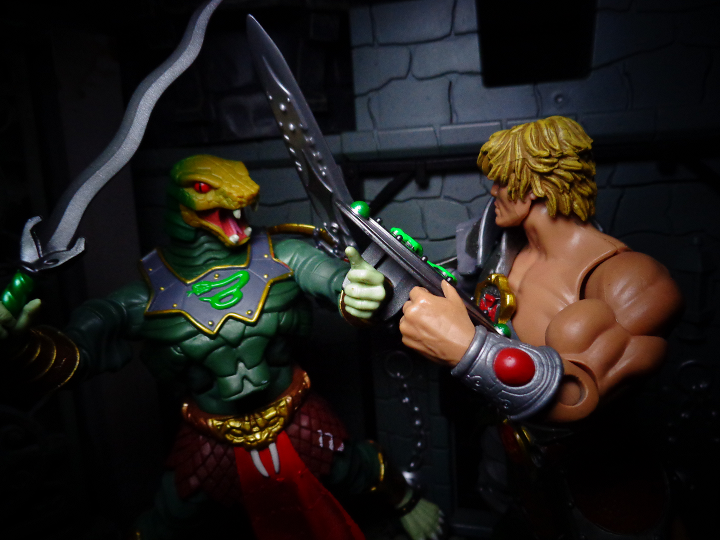 Hsss-Swordfight.png