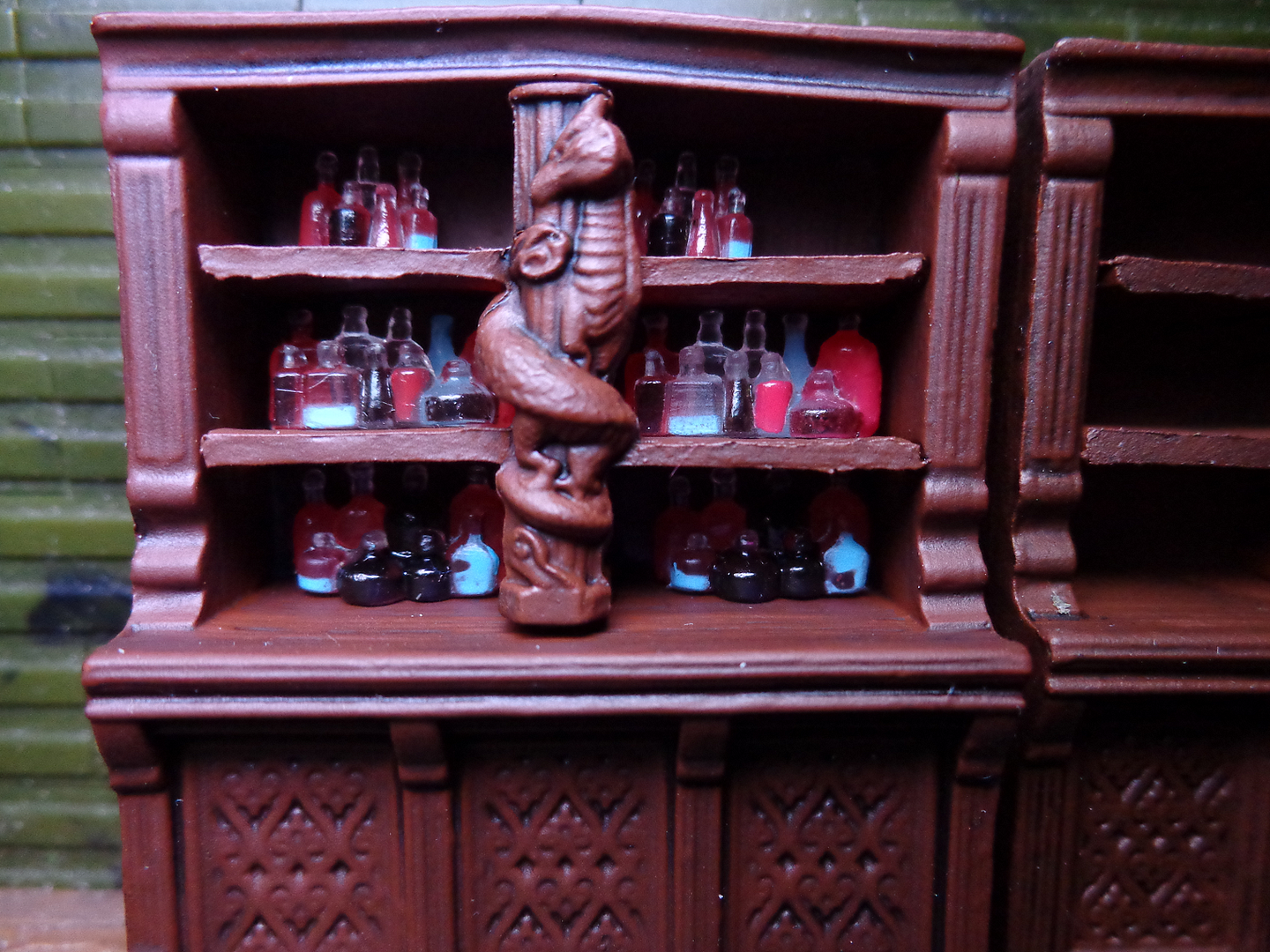 RustyDragonInn-Shelves.png