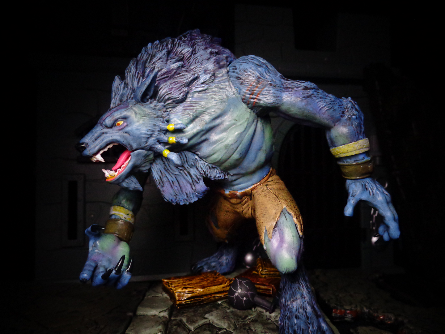 Sabrewulf-Stand.png