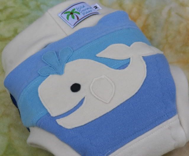 WCW MasterPiece Diaper Cover Soaker -STRONG  White Whale - Medium