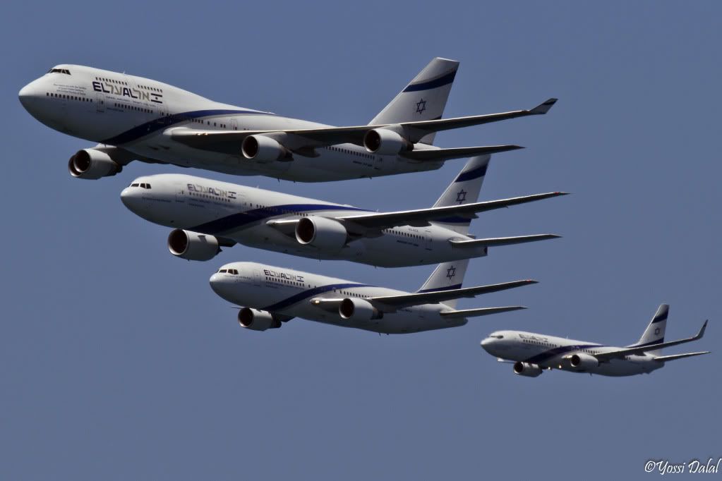 IMAGE: http://i5.photobucket.com/albums/y187/yossid/63%20Independence%20day/IMG_6091-2_.jpg