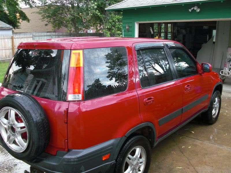 http://i5.photobucket.com/albums/y189/716pro/98HondaCRV029.jpg