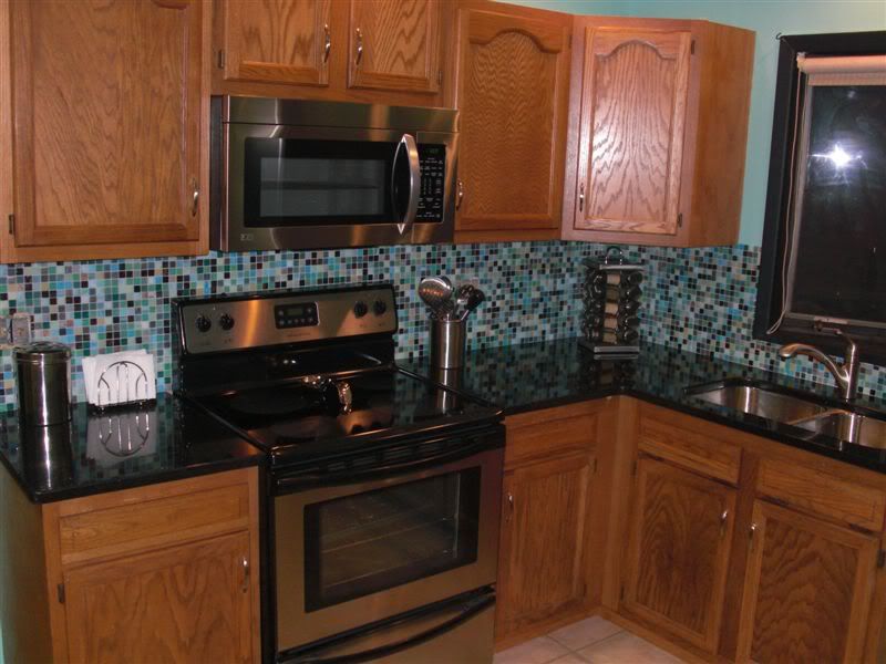 http://i5.photobucket.com/albums/y189/716pro/Kitchen154.jpg