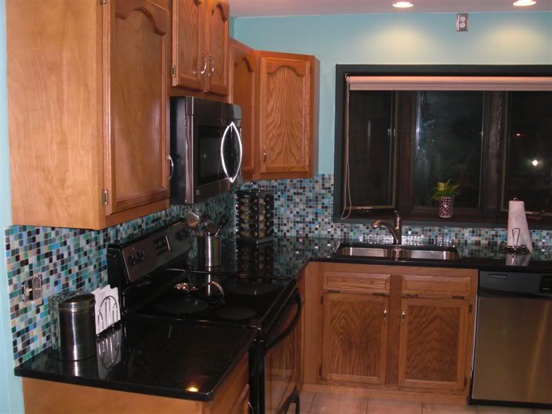 http://i5.photobucket.com/albums/y189/716pro/Kitchen156.jpg