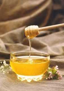 La miel es un elemento interesante para muchos hechizos... 