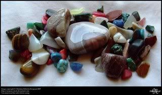 ...la vibración de las piedras puede resultar de gran ayuda para estar tranquil@s ante la perspectiva de un examen