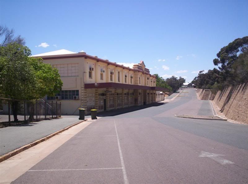 railstations047Medium.jpg