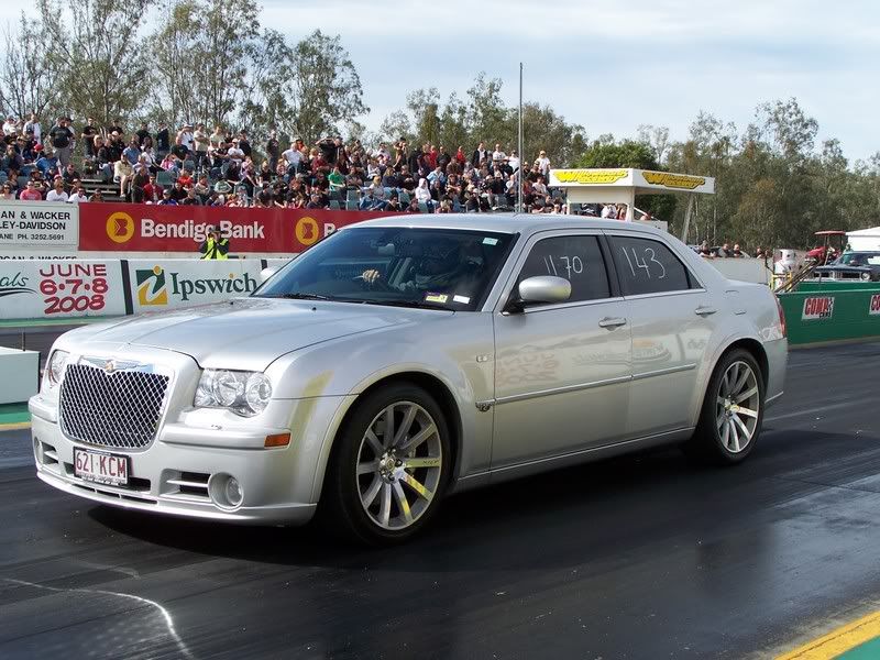 Chrysler 300c 1 4 mile times #2