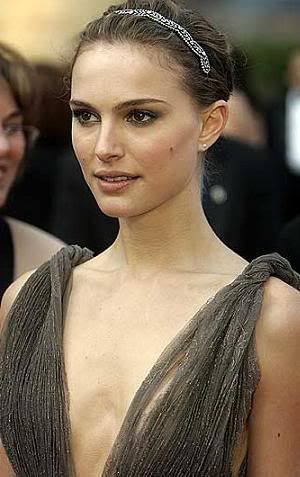 natalie portman shaved head movie. Natalie Portman