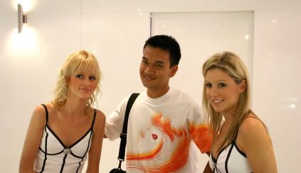 IMAGE: http://i5.photobucket.com/albums/y194/leaveit287/IMG_64091.jpg