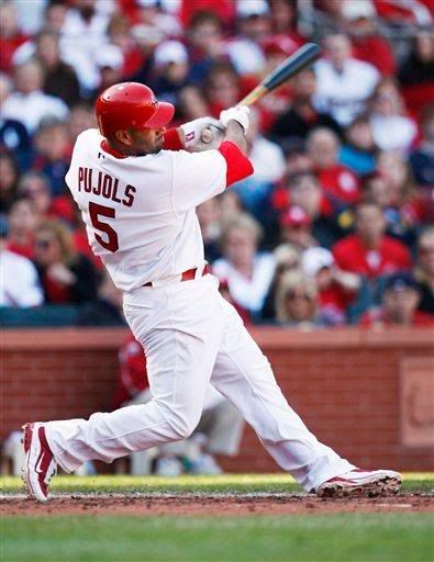 pujols-leads-cardinals.jpg