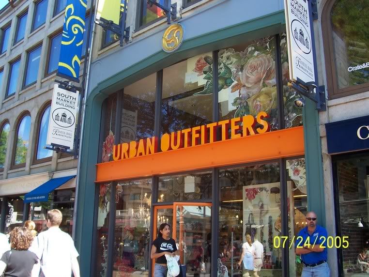 Urban Outfitters At Quincy Market Photo by meanttolive45 | Photobucket