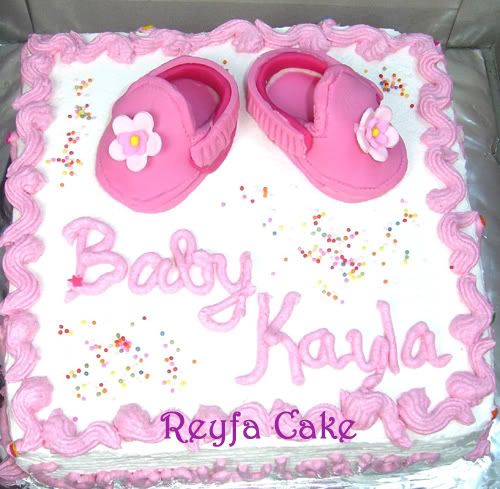 babyKaylacakecopy.jpg Baby Kayla cake picture by uuntoro