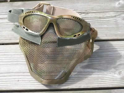 Gogglesonlowerfaceshield_airsoft_greentree_camo_faceprotection_painjob.jpg