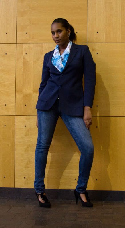 IMAGE: http://i5.photobucket.com/albums/y200/conspiracy123/IMG_1441.jpg