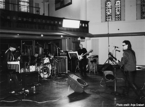 news_010904_band_studio.jpg