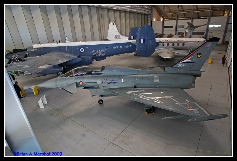 http://i5.photobucket.com/albums/y200/penpusher/01%20Duxford%202009/Duxford%2001Aug09/15copy.jpg