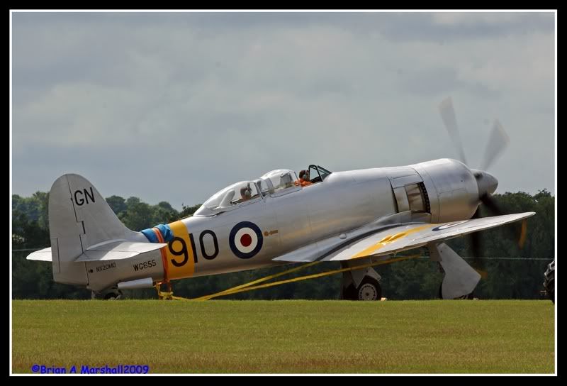 http://i5.photobucket.com/albums/y200/penpusher/01%20Duxford%202009/Duxford%2008Jul09/02.jpg