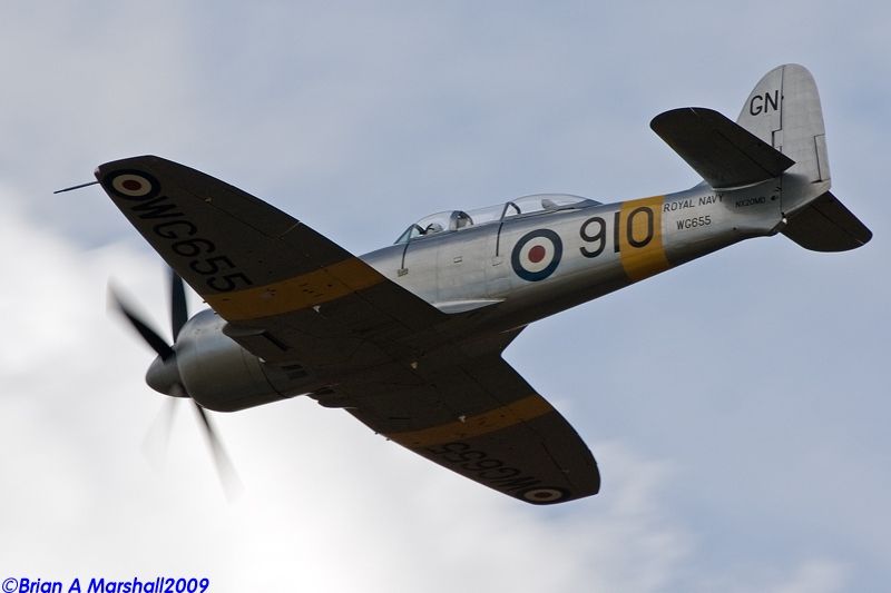 http://i5.photobucket.com/albums/y200/penpusher/01%20Duxford%202009/Duxford%2010Oct09/03.jpg