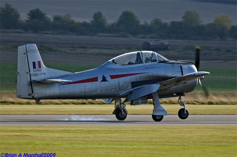 http://i5.photobucket.com/albums/y200/penpusher/01%20Duxford%202009/Duxford%2010Oct09/15.jpg