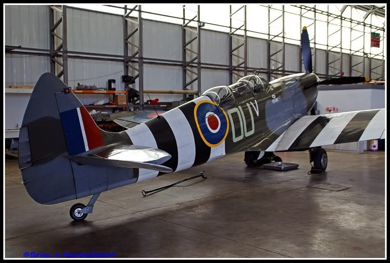 http://i5.photobucket.com/albums/y200/penpusher/01%20Duxford%202009/Duxford%2025Apr09/12.jpg