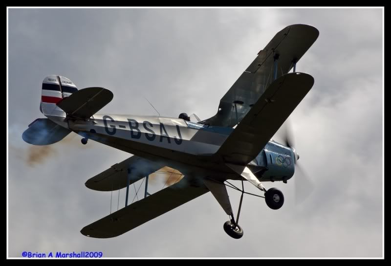 http://i5.photobucket.com/albums/y200/penpusher/01%20Duxford%202009/Duxford%20Flying%20legends%2012Jul09/09.jpg