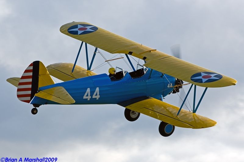 http://i5.photobucket.com/albums/y200/penpusher/01%20Duxford%202009/Duxford%20Show%2011Oct09/11.jpg