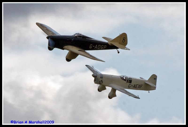 http://i5.photobucket.com/albums/y200/penpusher/01%20Duxford%202009/Duxford%20Summer%20Show%2005Sep09/31.jpg