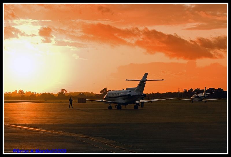 http://i5.photobucket.com/albums/y200/penpusher/02%20Miscellaneous%202009/RAF%20Northolt%2003Sep09/16.jpg