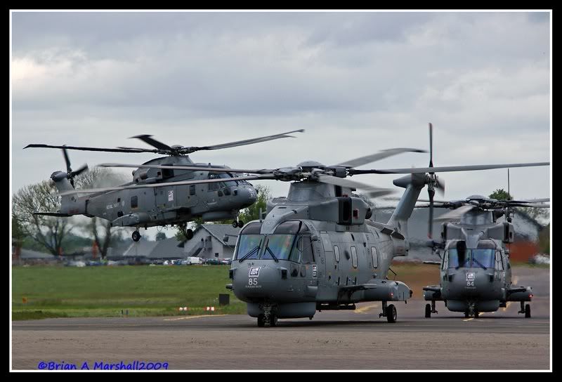 http://i5.photobucket.com/albums/y200/penpusher/02%20Miscellaneous%202009/RAF%20Northolt%20Navy%2007May08/06.jpg