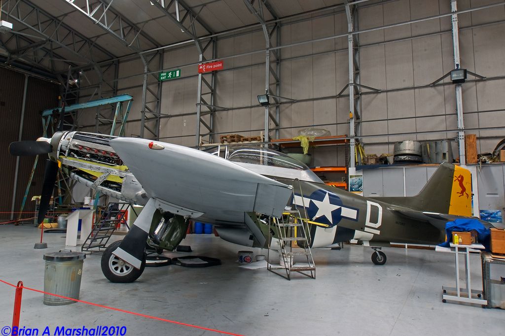 http://i5.photobucket.com/albums/y200/penpusher/03%20Duxford%202010/02%20Duxford%2013Feb10/03.jpg