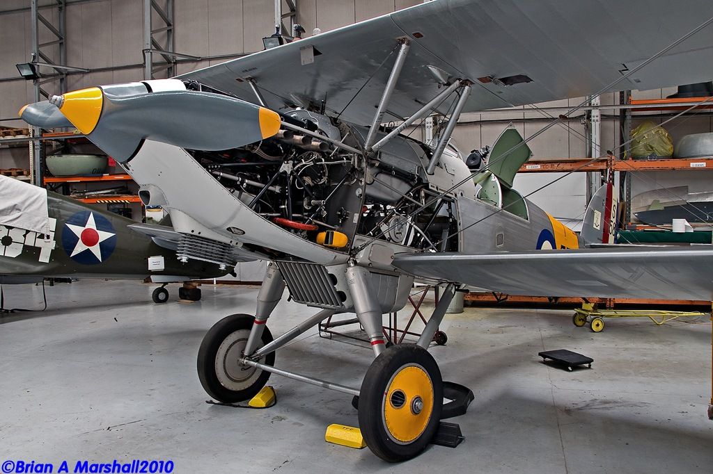 http://i5.photobucket.com/albums/y200/penpusher/03%20Duxford%202010/04Jun10/07.jpg