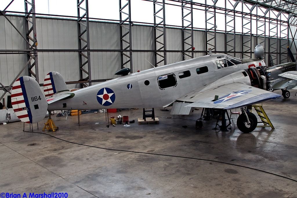 http://i5.photobucket.com/albums/y200/penpusher/03%20Duxford%202010/22%20Duxford%2026Jun10/08.jpg