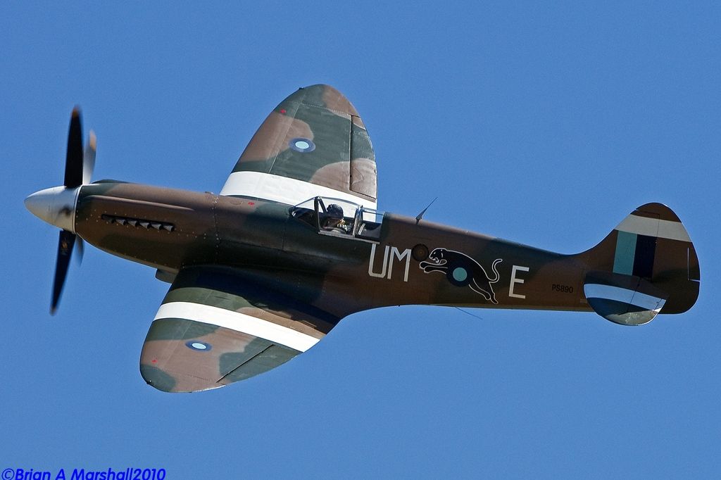 http://i5.photobucket.com/albums/y200/penpusher/03%20Duxford%202010/25%20Legends%202010/32.jpg