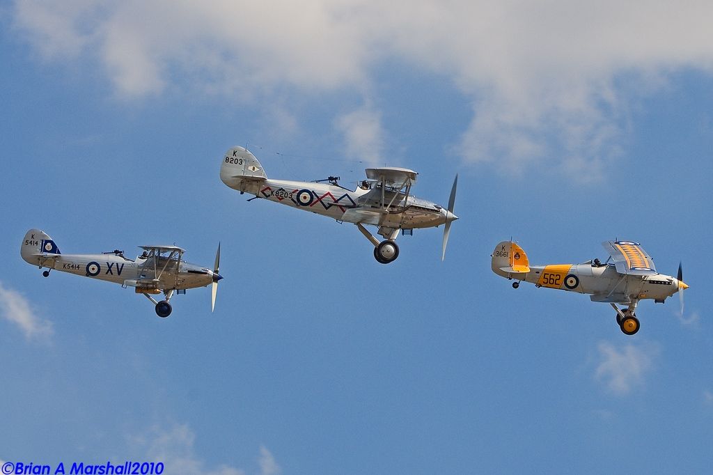 http://i5.photobucket.com/albums/y200/penpusher/03%20Duxford%202010/25%20Legends%202010/39.jpg