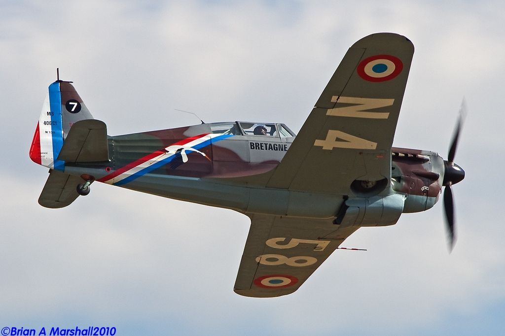 http://i5.photobucket.com/albums/y200/penpusher/03%20Duxford%202010/25%20Legends%202010/42.jpg