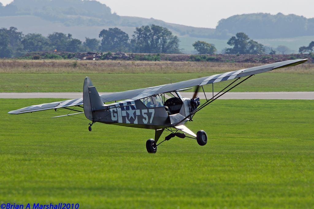 http://i5.photobucket.com/albums/y200/penpusher/03%20Duxford%202010/29%20AAD%2020Aug10/10.jpg
