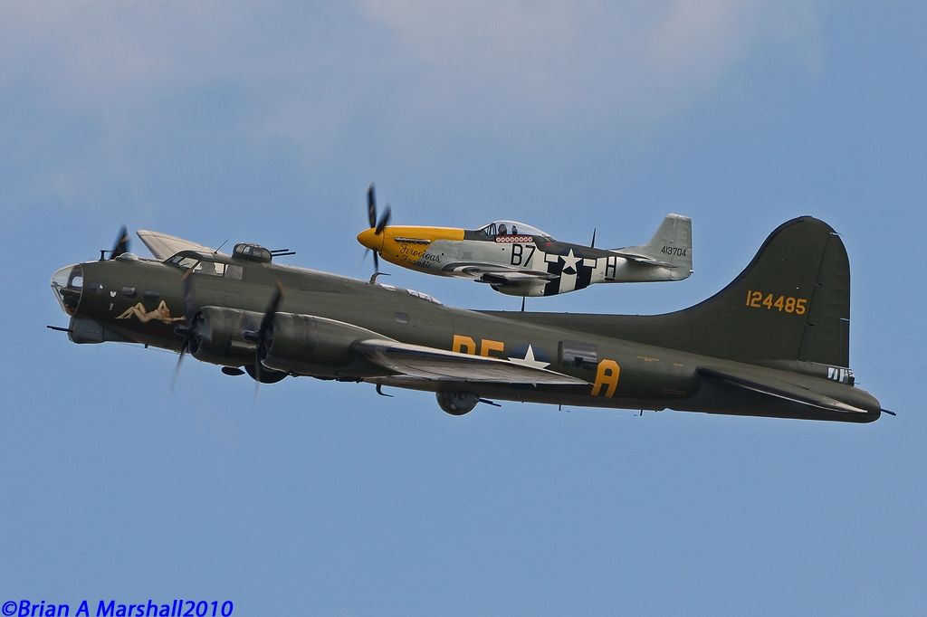 http://i5.photobucket.com/albums/y200/penpusher/03%20Duxford%202010/29%20AAD%2020Aug10/13.jpg