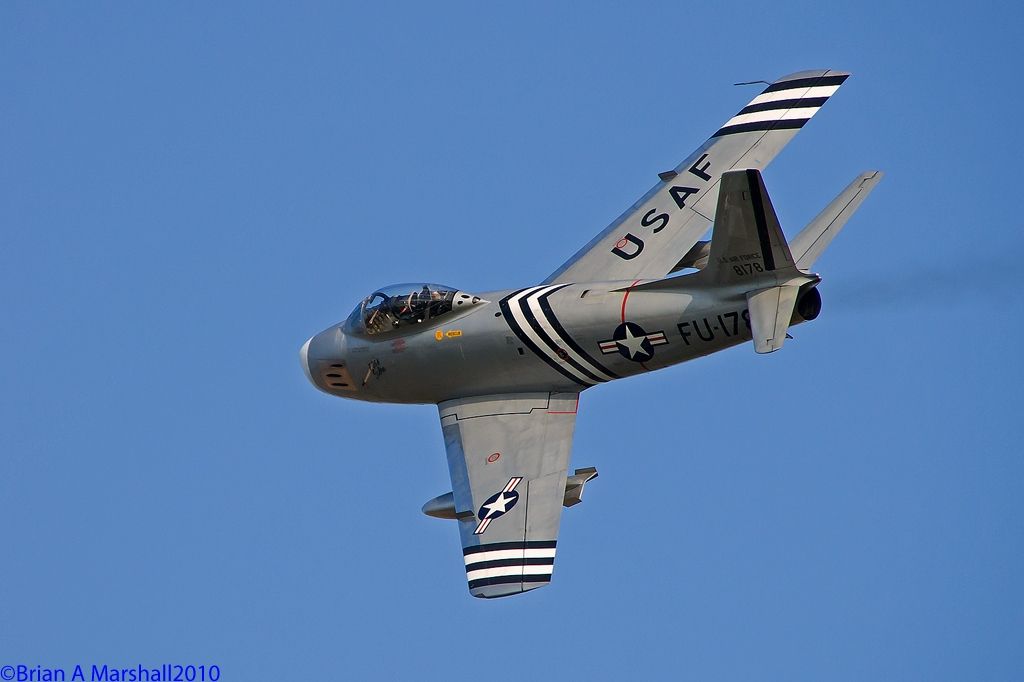 http://i5.photobucket.com/albums/y200/penpusher/03%20Duxford%202010/Duxford%2008Oct10/10.jpg
