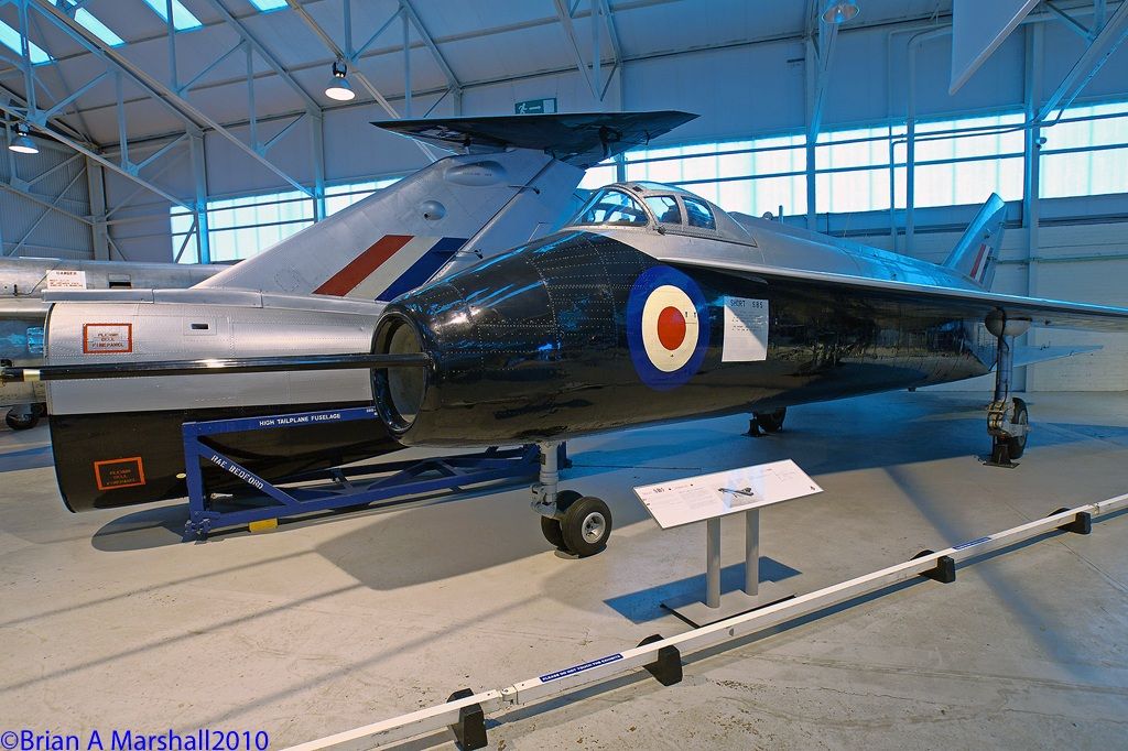 http://i5.photobucket.com/albums/y200/penpusher/04%20Miscellaneous%202010/17%20RAFM%20Cosford%2017Nov10/06.jpg