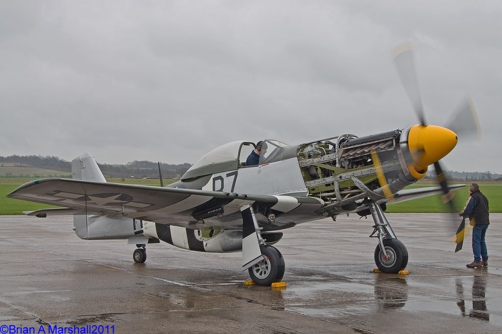 http://i5.photobucket.com/albums/y200/penpusher/05%20Duxford%202011/04%20Duxford%2025Feb11/12.jpg
