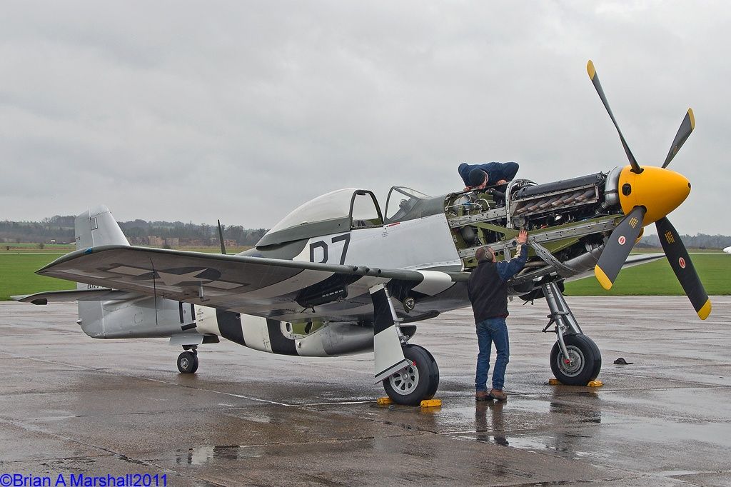 http://i5.photobucket.com/albums/y200/penpusher/05%20Duxford%202011/04%20Duxford%2025Feb11/14.jpg