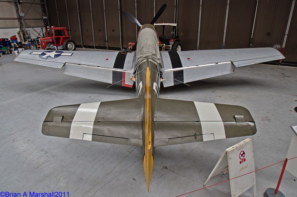 http://i5.photobucket.com/albums/y200/penpusher/05%20Duxford%202011/11%2021Apr11/04.jpg