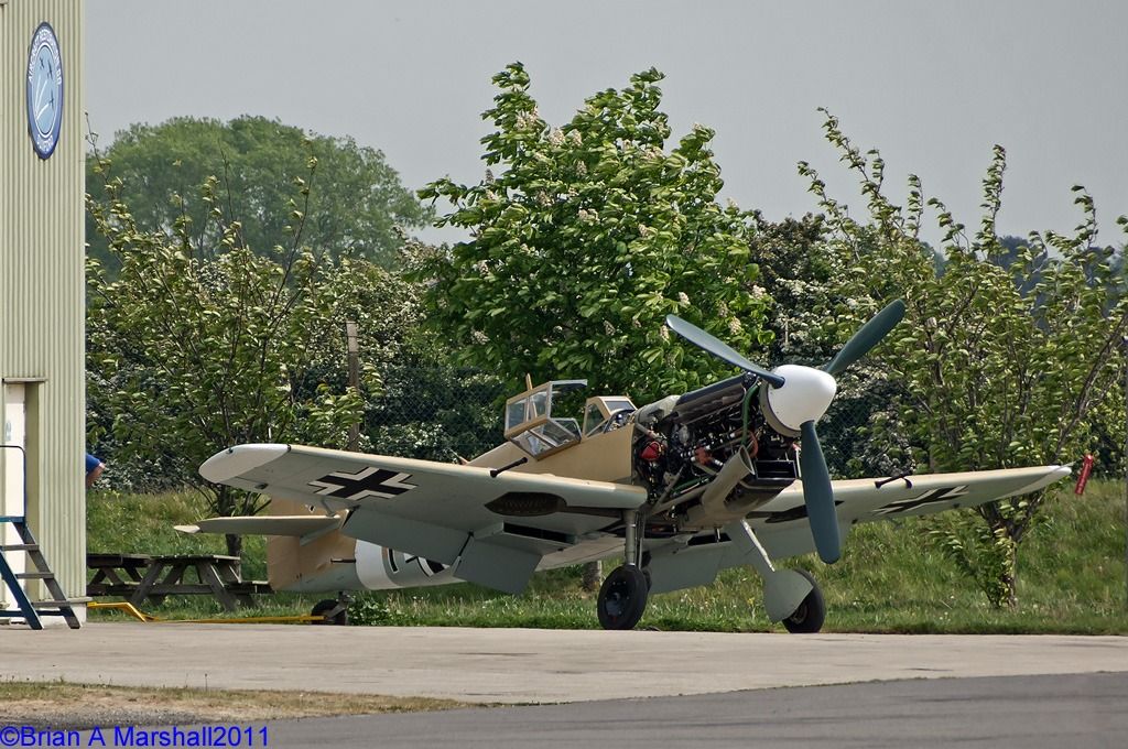 http://i5.photobucket.com/albums/y200/penpusher/05%20Duxford%202011/14%20Duxford%2006May11/07.jpg