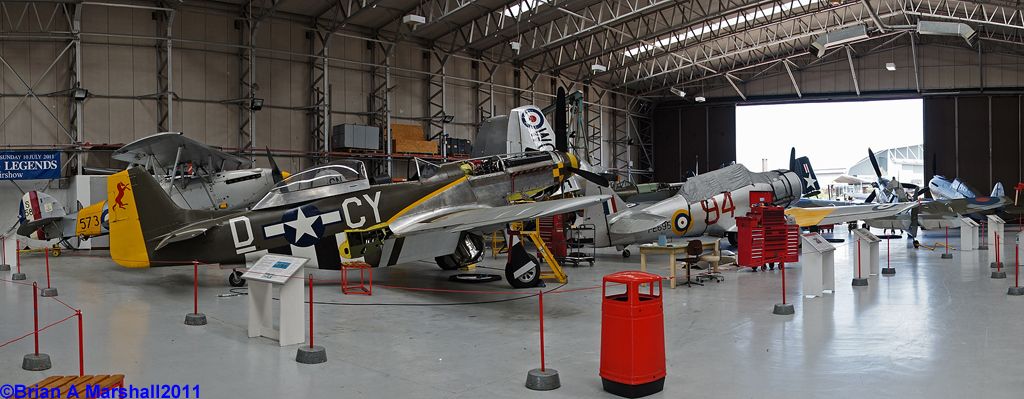 http://i5.photobucket.com/albums/y200/penpusher/05%20Duxford%202011/19%2014Jun11/07.jpg